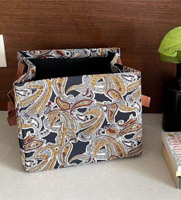 Brown and Black Cotton Foldable Cloth Organiser