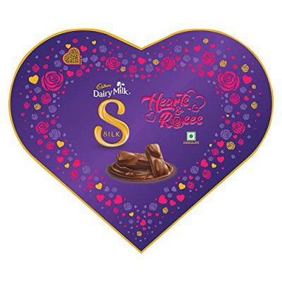 Cadbury Dairy Milk Silk Heart Shaped Chocolate Box, 153g