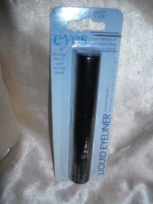 LA COLOR Liquid Eyeliner, Black, 7 ml