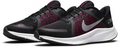 NIKE  Quest 4 Sneakers For Men  (Black)