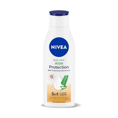 NIVEA Aloe Protection Body Lotion 200 ml | SPF 15 | Aloe Vera Extracts | Dep Moisture Serum | Men and Women