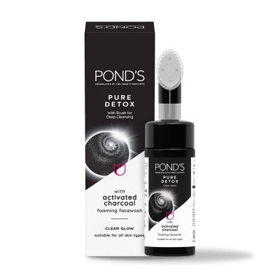 Pond's Pure Detox Foaming Brush Facewash for Clear Glow, Gentle Exfoliation, Deep Clean, All Skin Types, 150 ml