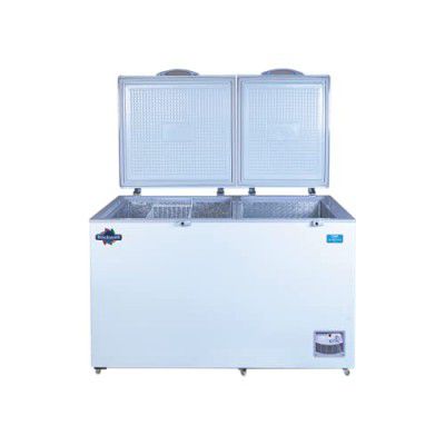 Freezer with low on sale power consumption