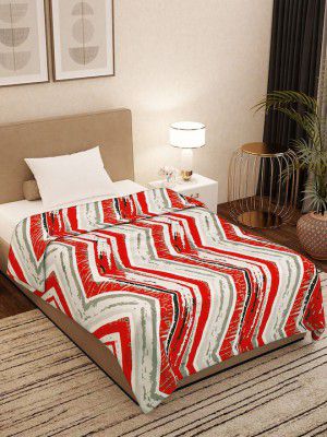 Story@home Red & White Geometric AC Room 300 GSM Single Bed Blanket