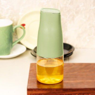 The Earth Store 500 ML Green Plastic Oil Dispenser Transparent Cooking Oil Pourer