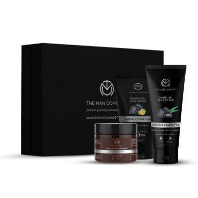 The Man Company De Tan Face Care Kit for Glowing & Moisturised Skin with Charcoal Face wash, Scrub & Moisturizing Cream - Set of 3